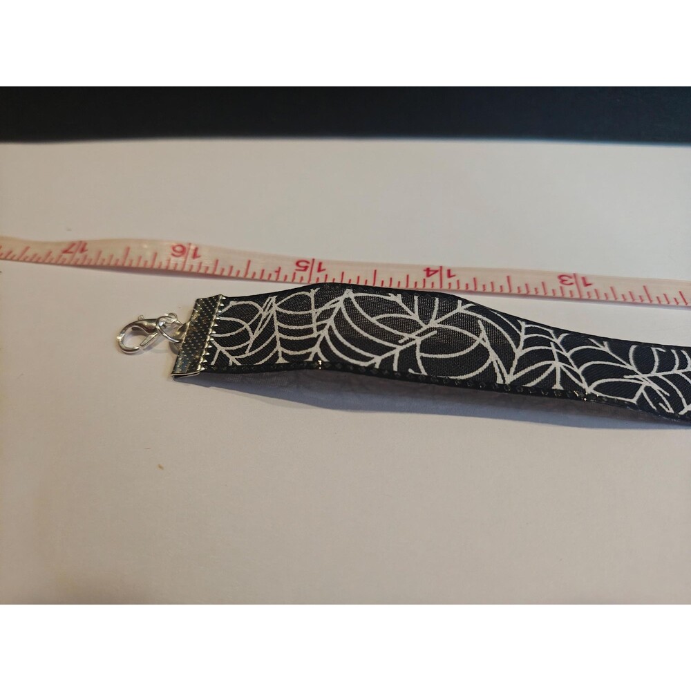 Handmade Spider Web Ribbon Necklace - Picture 3 of 6